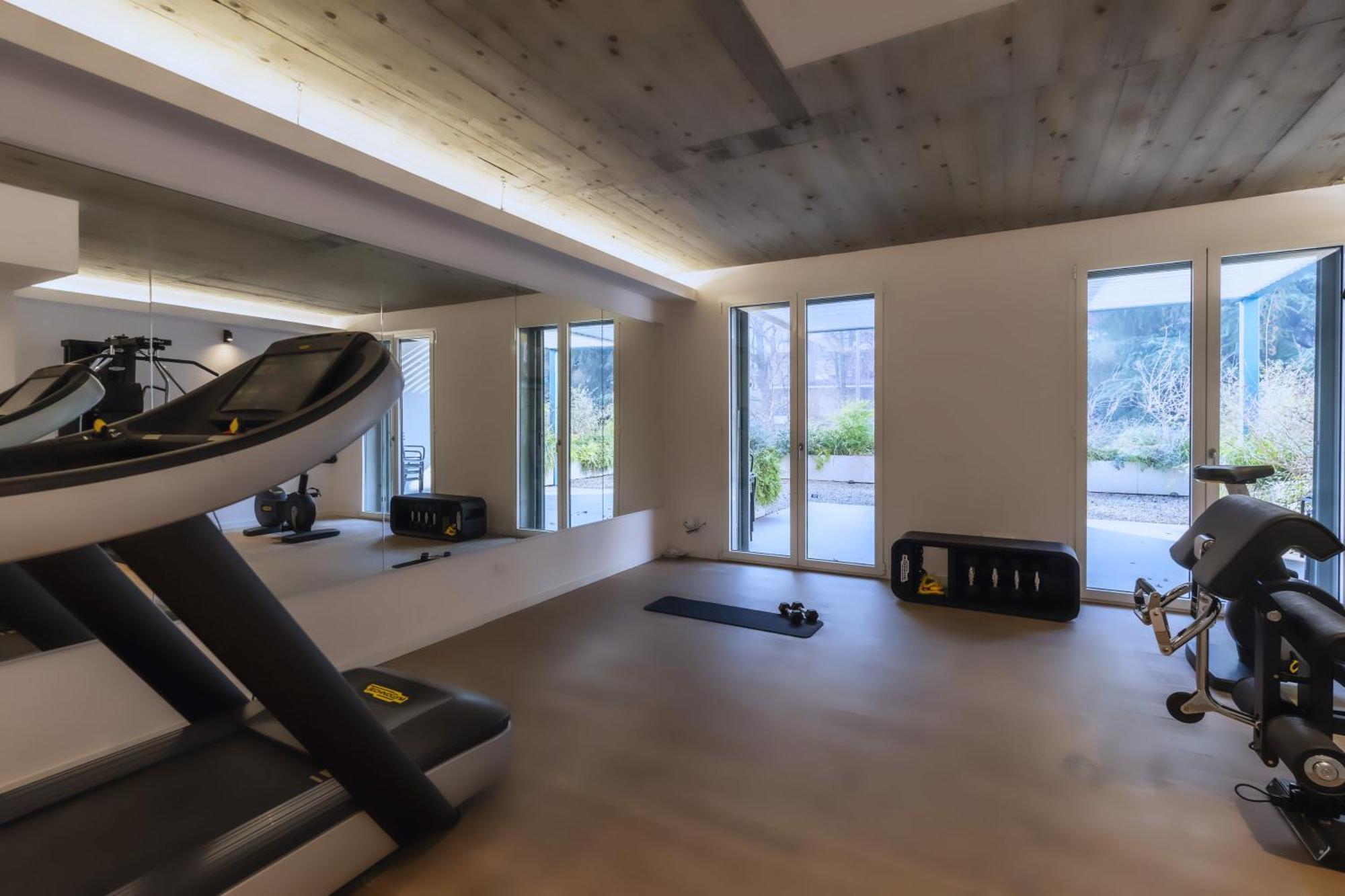 Apartment Free Parking - Duomo Centro Modern - Private Gym - Metro Mailand